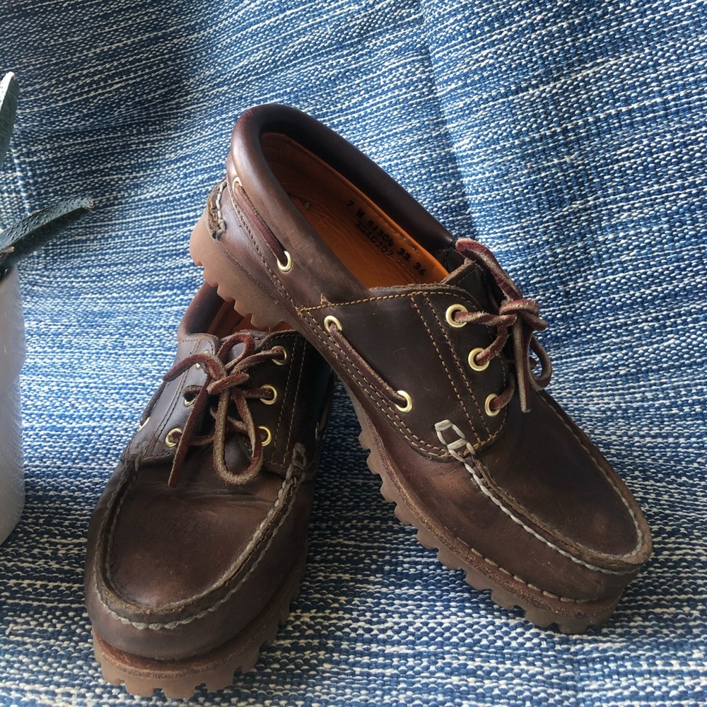 Timberland boat shoe - size 7M (fits size 8)